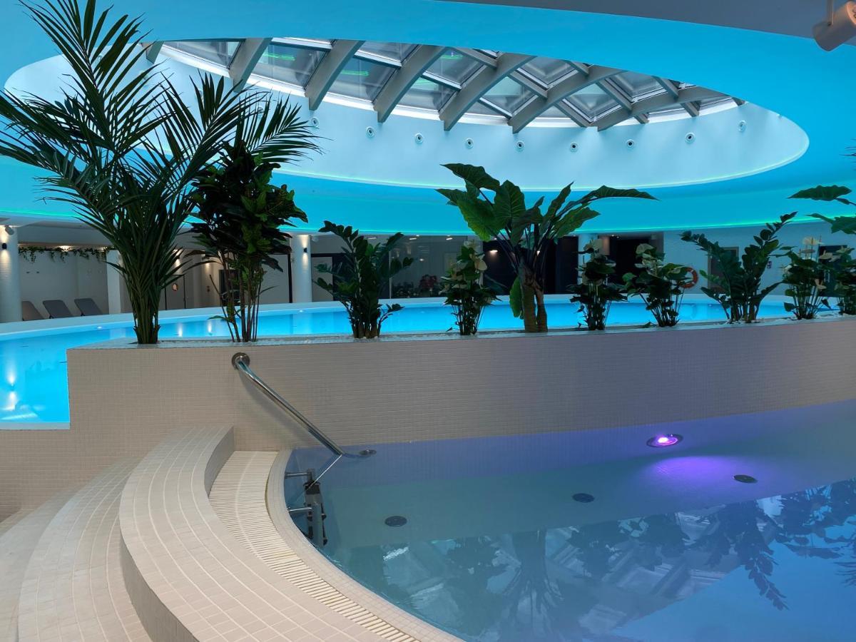 Hotel Dana Business & Conference Στσέτσιν Εξωτερικό φωτογραφία