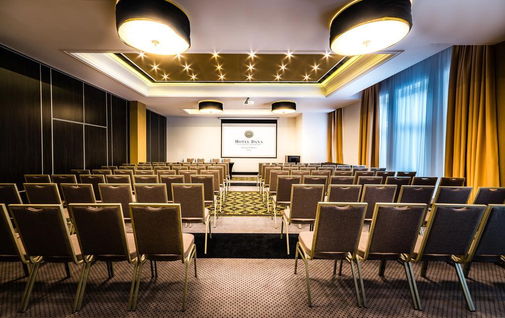 Hotel Dana Business & Conference Στσέτσιν Εξωτερικό φωτογραφία