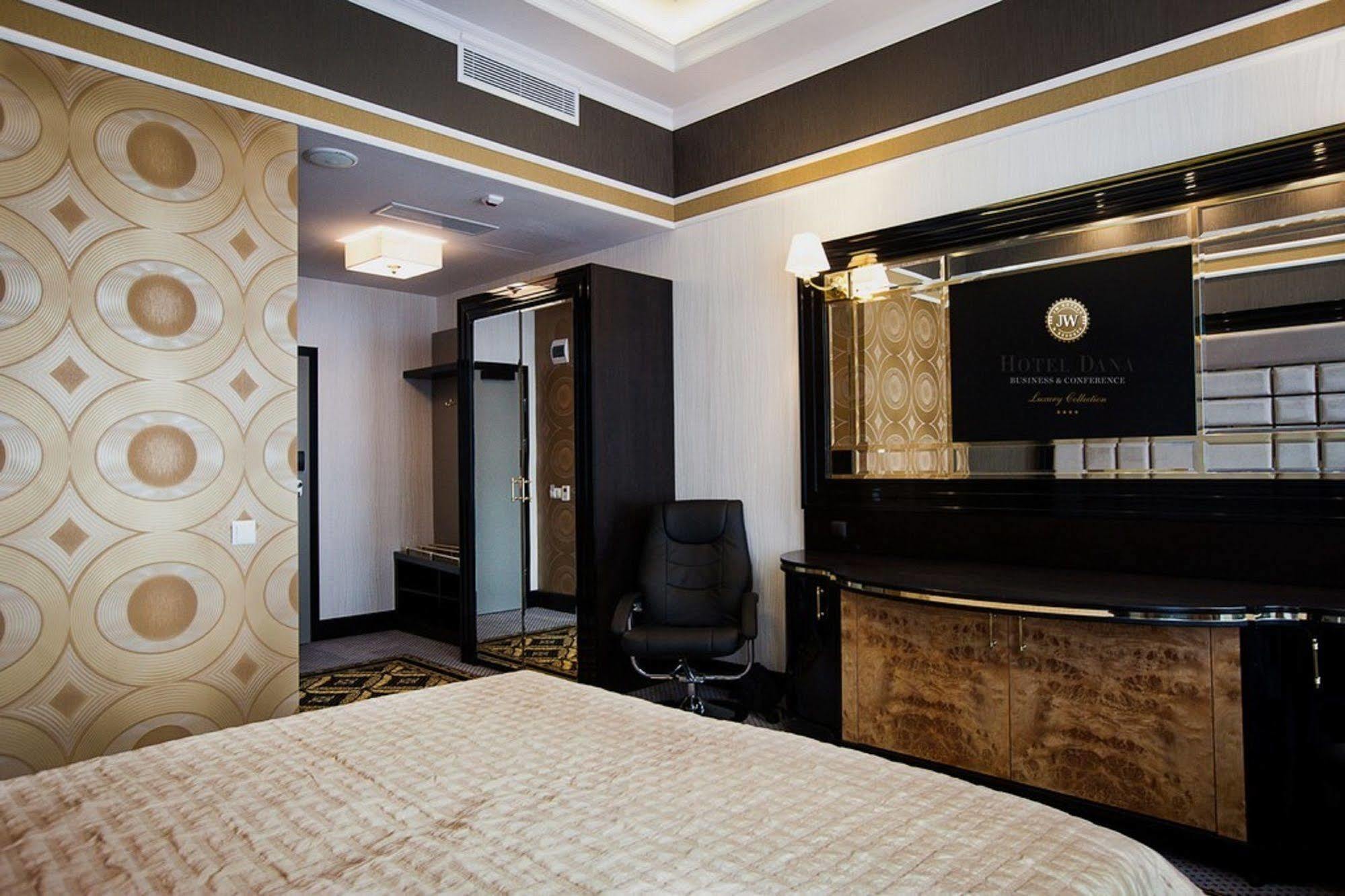 Hotel Dana Business & Conference Στσέτσιν Εξωτερικό φωτογραφία